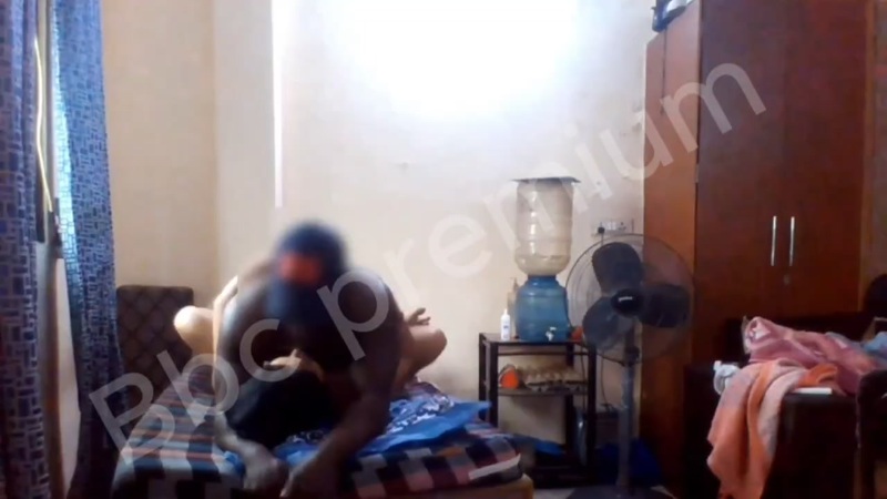 Luckiest African BBC Guy Wizzy Longdick Fucks Indian Aunty Nigerian Porn Video