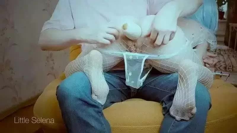 Extreme Anal Fisting Giant Veggies Hd Porn Video
