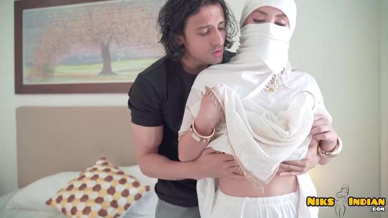 Tatiana Alvarez Huge Boobs Middle Eastern Milf Fucked By Stranger Porn Video