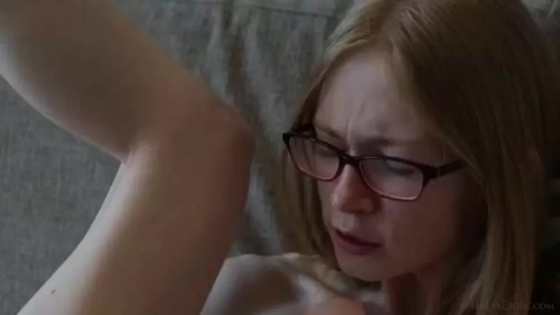 Thelifeerotic Laylas Pee Desperation 2 Thelifeerotic Porn Video