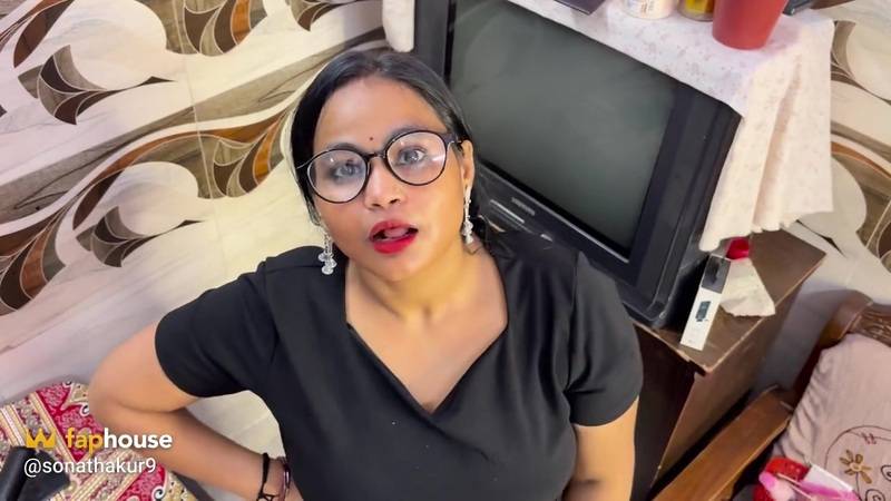 The Office Girl Was Called To Clean The Fan, Seeing Her Red Panties The Boss Had Hard-Core , Big Natural Tits Porn Video