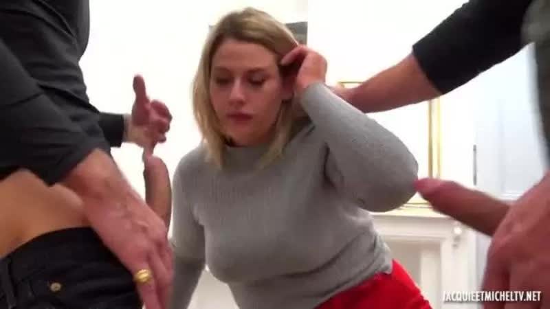 Melinda, 24, Feels More Confident Voisines Porn Video