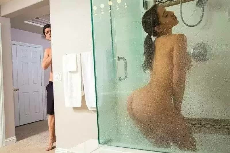 Abella Danger Gets Wild Porn Video