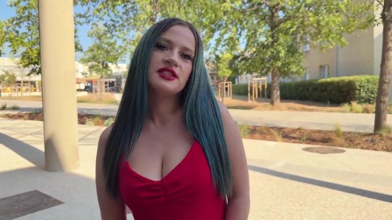 Blue 31 Years Old From Saint Brieuc Porn Video